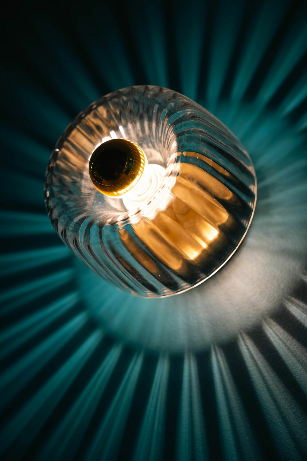 luminaire-chambre-noire-arriere-boutique-lens